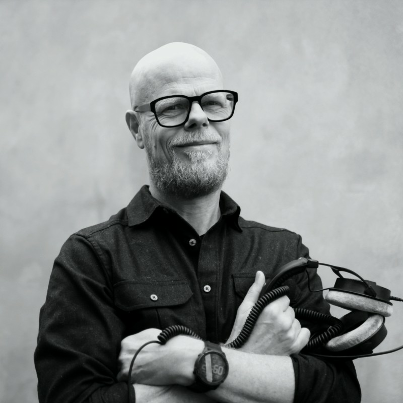 Speakers: Karsten Kjems